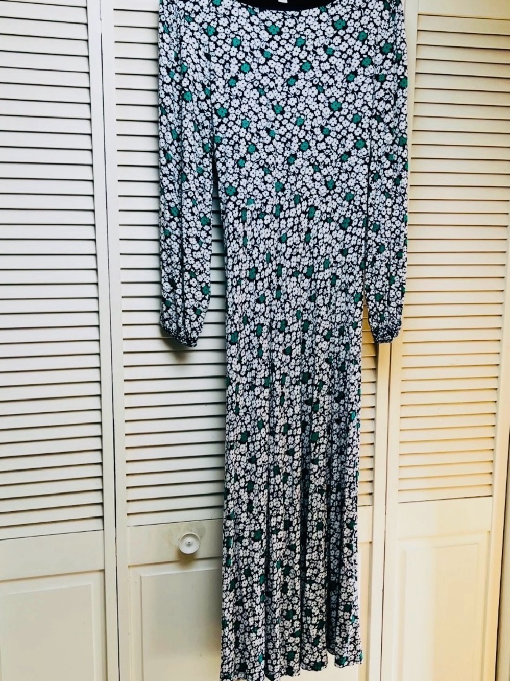 Boden Classic Dress | Timeless British Style | Elegant & Versatile